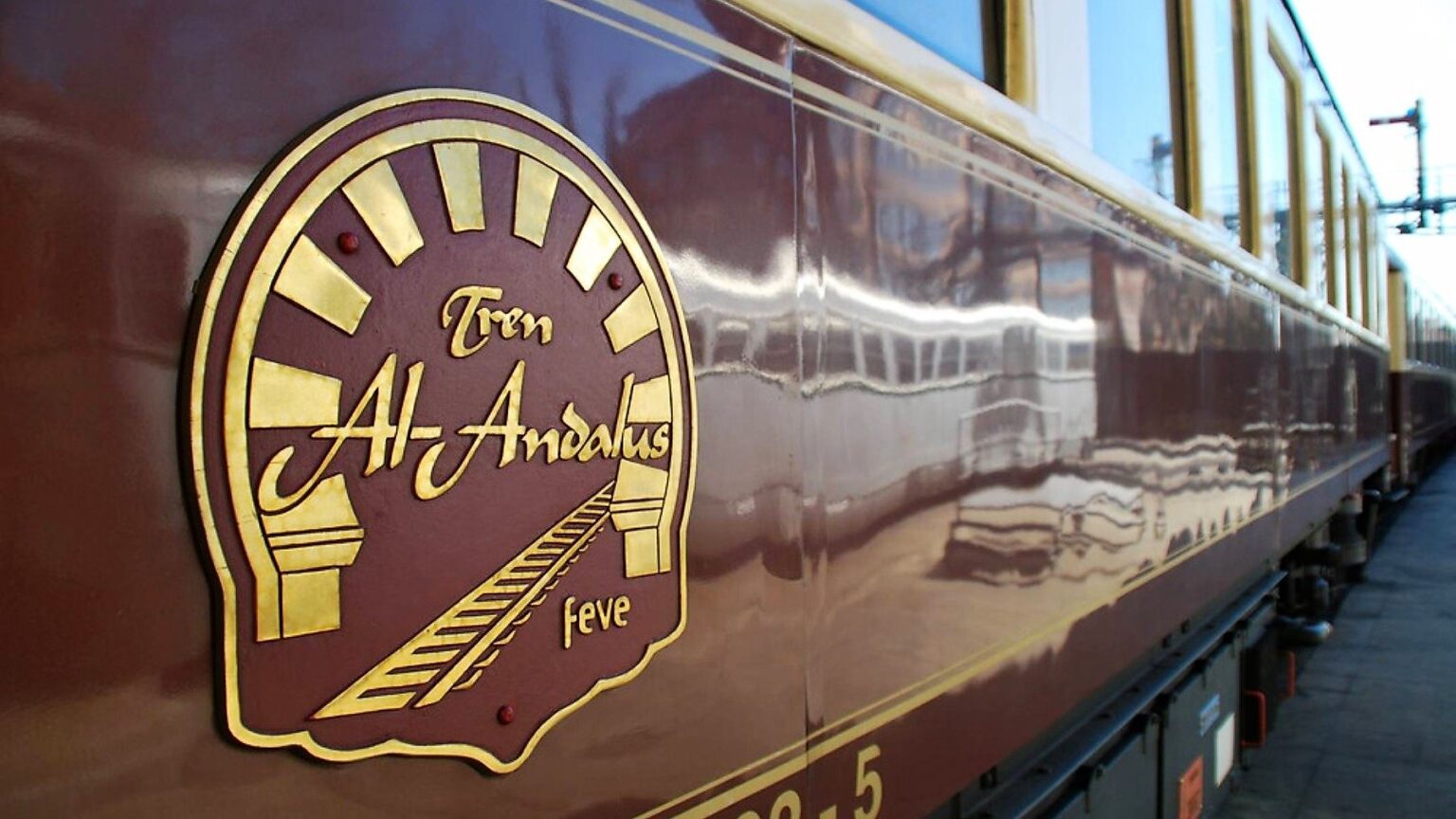 El Lujo Del Tren Al Ndalus Volver Hacer Parada En Linares Baeza El