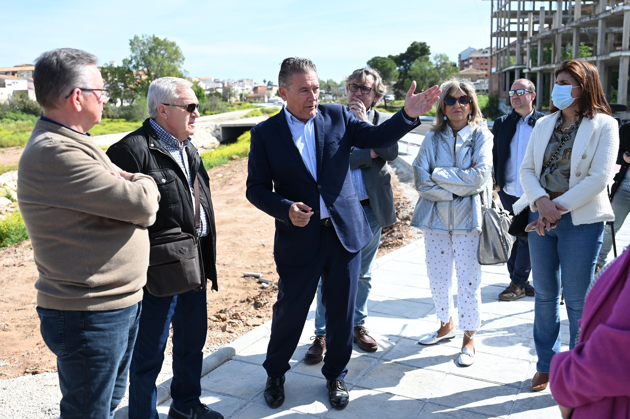 El corredor del Arroyo Periquito Melchor se completará con alumbrado ...